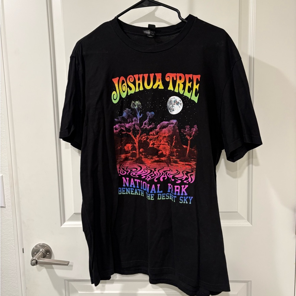 Joshua Tree Graphic Black T-Shirt
